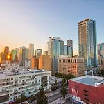 Industrial Style 2Br Condo Downtown La With Rooftop!