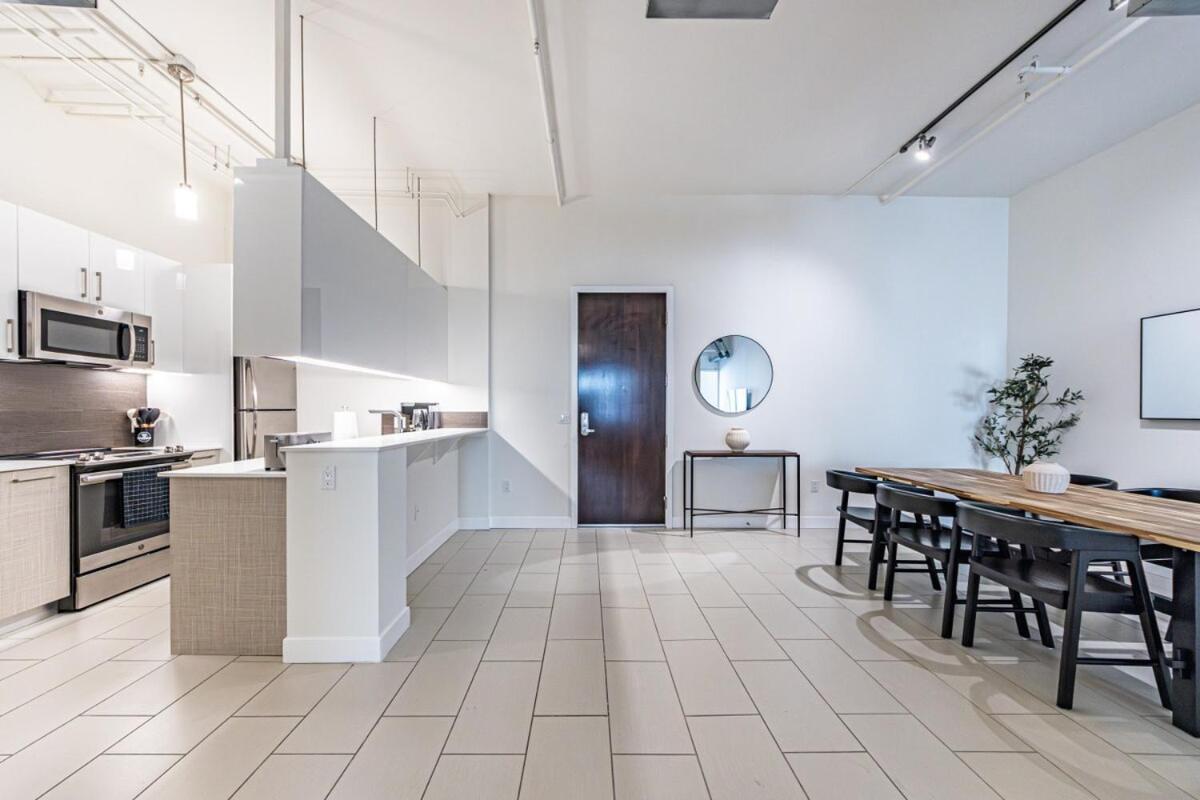 Industrial Style 2br Downtown La With Rooftop! Apartamento